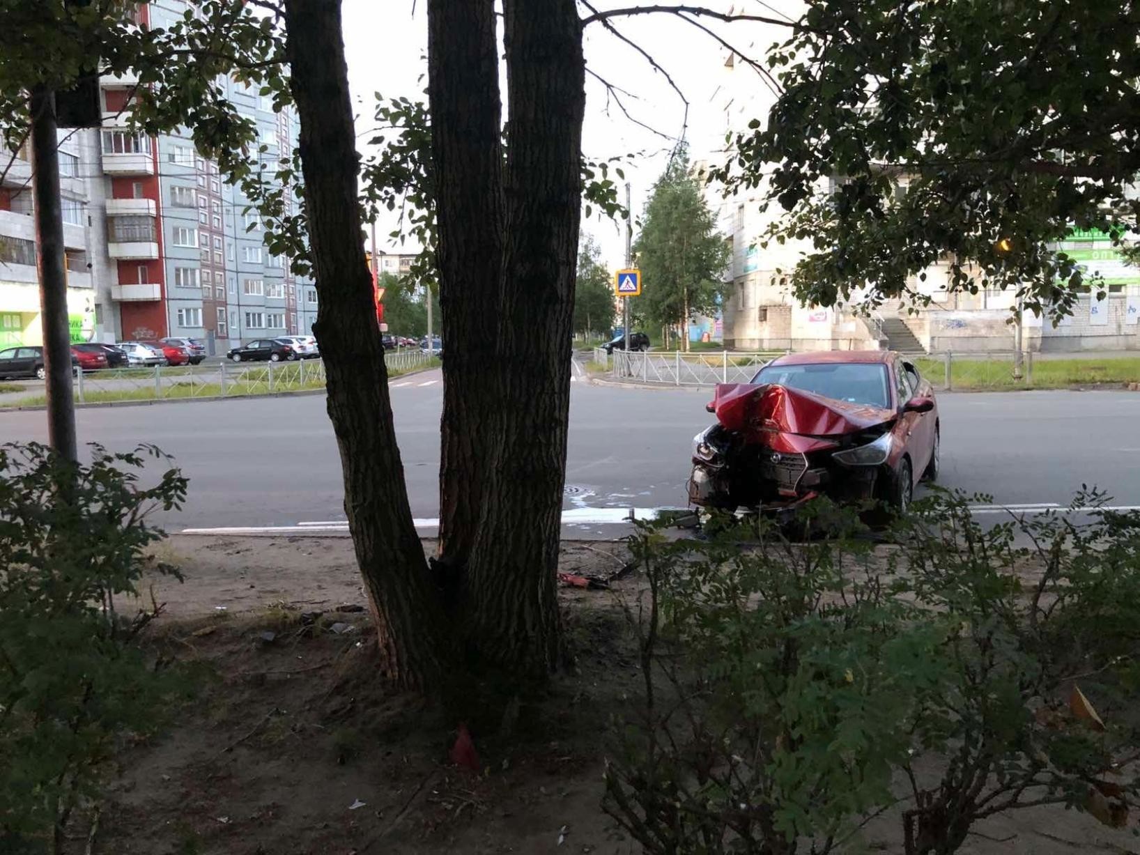 В Северодвинске в результате ДТП погиб бесправный водитель